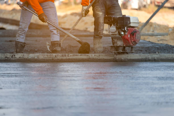 Best Concrete Pool Decks in Le Claire, IA